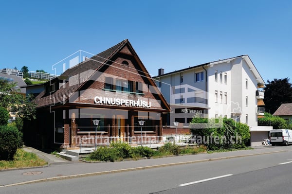 ZU VERKAUFEN IM BELIEBTEN OBERÄGERI Zug 3