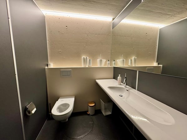 Attraktive Gewerbefläche mit Ausblick – Startklar für Ihre Vision! 16