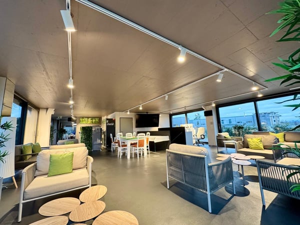 Attraktive Gewerbefläche mit Ausblick – Startklar für Ihre Vision! 3