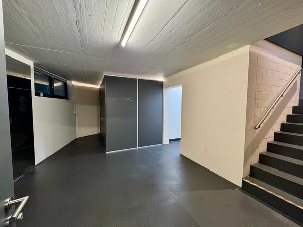 Attraktive Gewerbefläche mit Ausblick – Startklar für Ihre Vision! 17