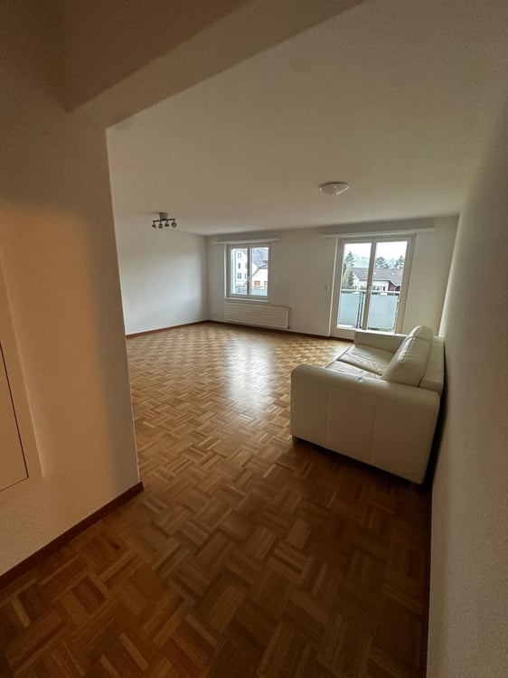 Moderne 1.5-Zimmer-Dachwohnung in ruhiger Lage von Boswil 5