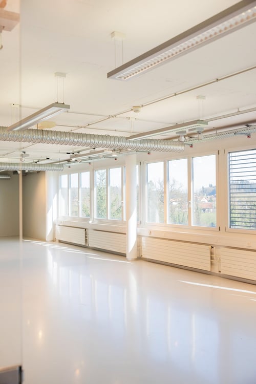 Helles Büro zu vermieten in Cham – 65 m² sofort verfügbar 2