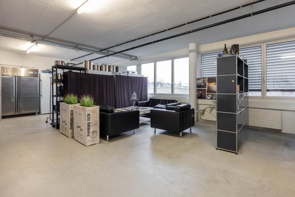 Büro, Austellung, Restaurant, Kita / Gewerbefläche in Cham 15