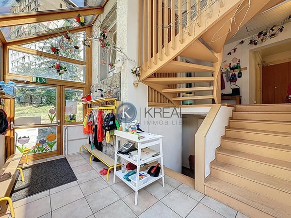 390 m² de charme et de potentiel avec jardin privatif à Lausanne 3