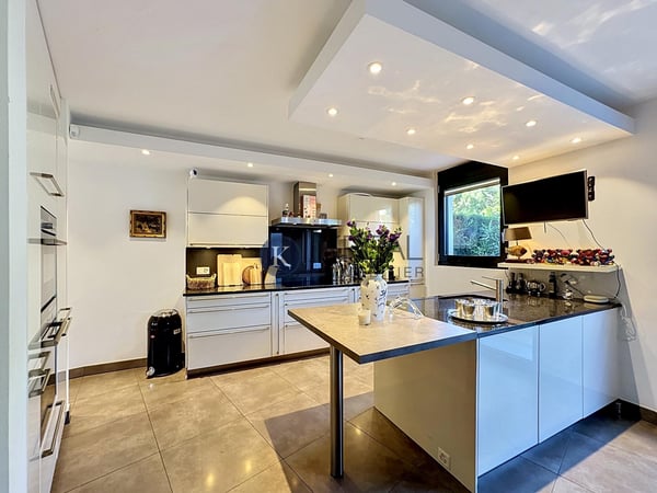 Élégant appartement en triplex avec prestations haut de gamme 4