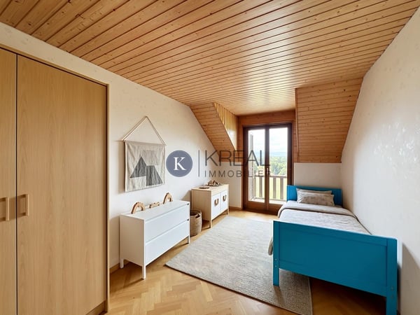 Cadre résidentiel recherché : villa de 5.5 pièces avec beaux volumes et jardin clôturé 8
