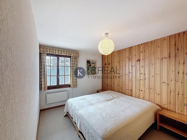 Chalet 5,5 pièces avec vue panoramique ? potentiel de rénovation 8
