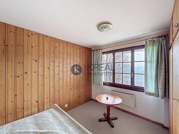 Chalet 5,5 pièces avec vue panoramique ? potentiel de rénovation 11