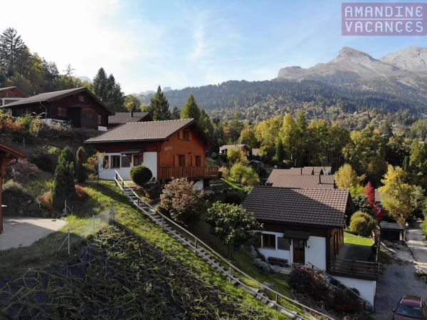 Location année : petit chalet cosy de 3 chambres 2