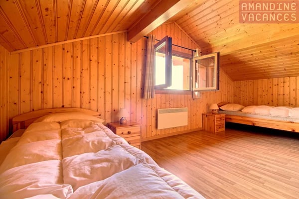 Location année : petit chalet cosy de 3 chambres 12