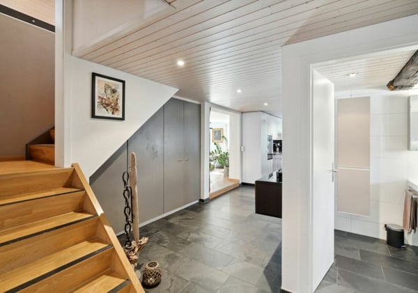 Einfamilienhaus mit Einliegerwohnung und Studio: Ideal für Eigennutzung, Kapitalanlage oder beides 11