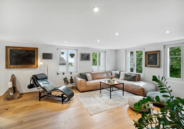 Einfamilienhaus mit Einliegerwohnung und Studio: Ideal für Eigennutzung, Kapitalanlage oder beides 9