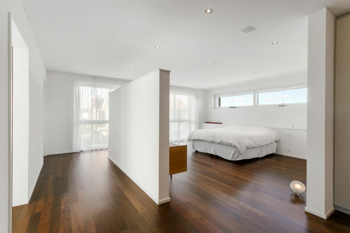 Moderne Luxusvilla mit grosser Tiefgarage