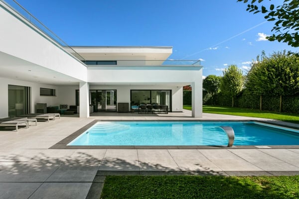 Luxusvilla mit Tiefgarage auf Sammlerniveau am Bodensee 3