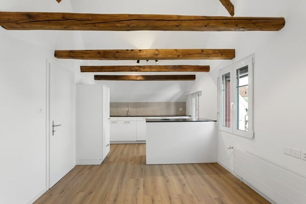 2.5-Zi. Designerwohnung mit Kücheninsel 2