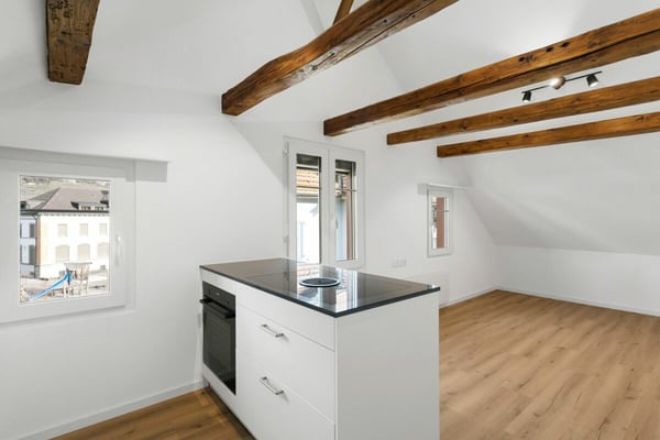 2.5-Zi. Designerwohnung mit Kücheninsel 4