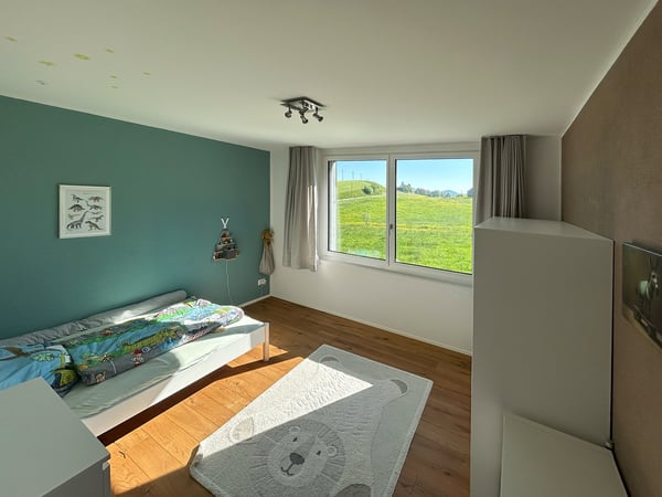 4.5 Zimmer-Eigentumswohnung mit Loggia und Blick ins Grüne 6