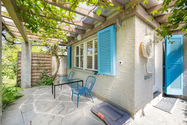 Sonniger Rückzugsort mit schönem Garten 11