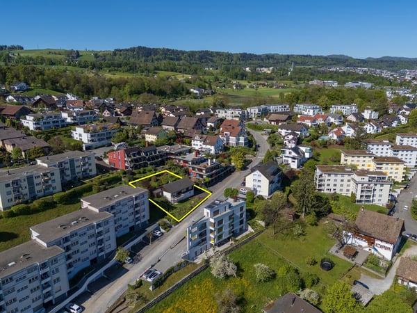Attraktive Parzelle mit Neubaupotenzial an Seelage 3