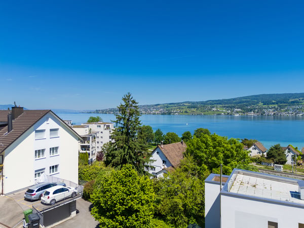 Attraktive Parzelle mit Neubaupotenzial an Seelage 9