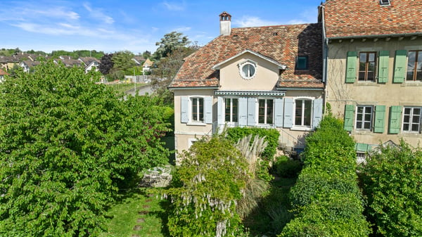 Maison au charme d'antan avec vue sur le lac Léman 1