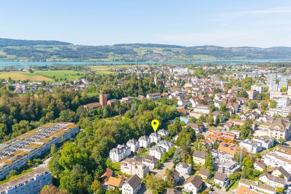 Grüner Ausblick und urbaner Komfort in Uster 12