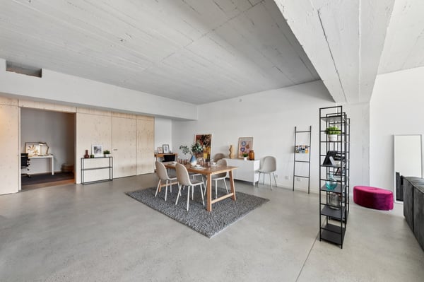 Appartement 2.5 pièces avec un atelier en extra ! 6