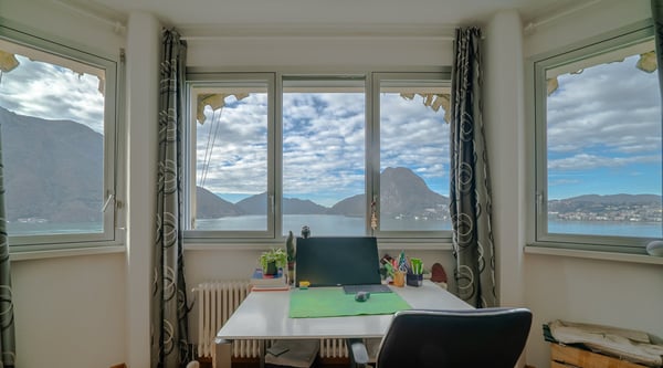 Luminoso appartamento con vista lago a Lugano-Castagnola