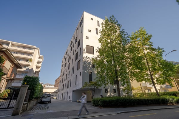 Ampio monolocale arredato a Lugano/Molino Nuovo 12