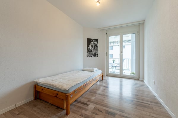 Ältere  4 ½ - Zimmer – Eigentumswohnung in aufstrebendem Wohnquartier 10
