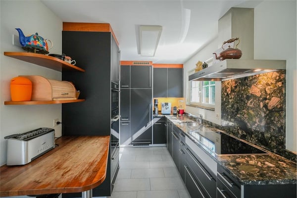 Steuergünstig wohnen nahe Basel Einfamilienhaus mit Privatsphäre 3