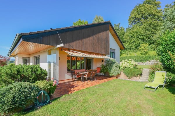 Grosszügiges Familienparadies an toller Aussichtslage 9