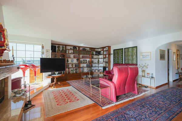 Wohnen, wo der Name Programm ist: 1.5 Zimmer-Attikawohnung am Sonnhaldenweg 7