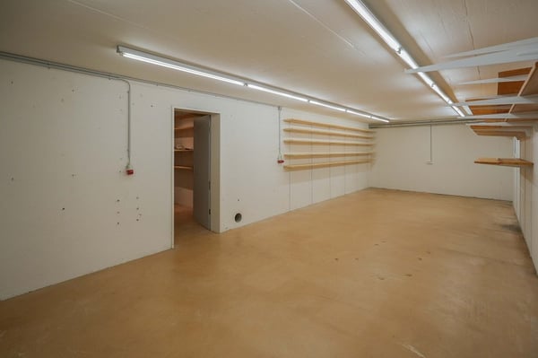 1 Keller-/ Hobbyräume und 1 EHP in Laufenburg 4