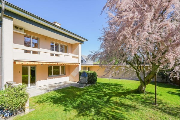 Charmant wohnen in parkähnlicher Umgebung: 4.5 Zimmer-Eck-Reihenhaus (erweiterbar) 2