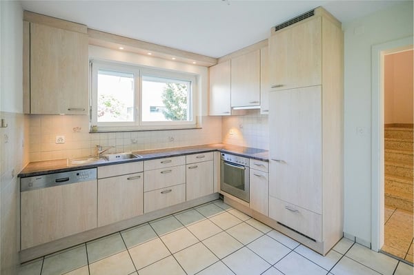 Charmant wohnen in parkähnlicher Umgebung: 4.5 Zimmer-Eck-Reihenhaus (erweiterbar) 3