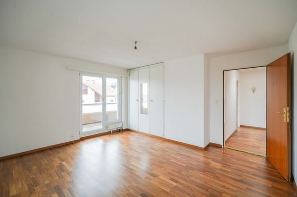 Grosszügige 5.5 Zimmer-Attikawohnung an sonniger, zentraler Lage 8