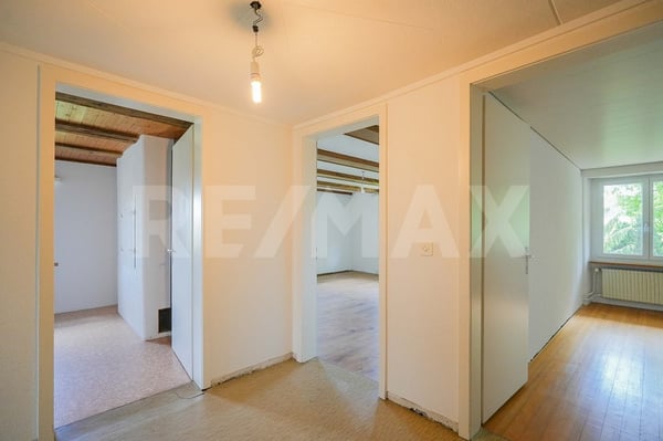 Grosszügiges 7 Zimmer-Haus mit herrlicher Aus- und Weitsicht 11
