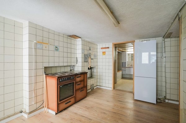 Liegenschaft mit viel Platz, Umschwung und Ausbaupotenzial 10