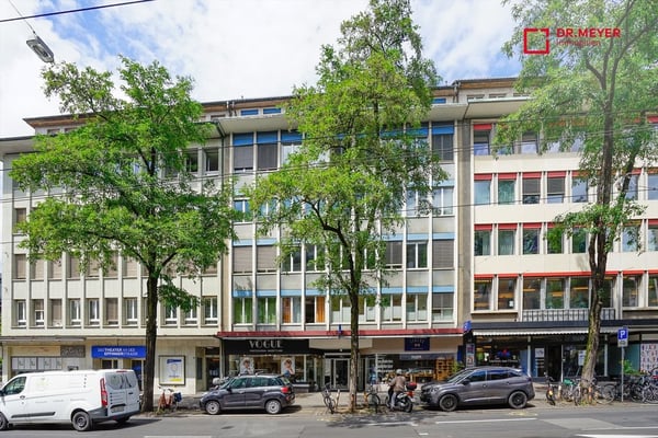 Perfekt für Ihr Kosmetik- oder Massageangebot - mitten in Bern 1