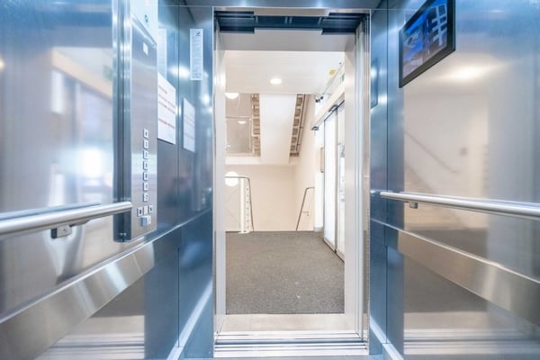 Herzlich willkommen im Zentrum Freudenberg - Ihre neue Erfolgsadresse! 10