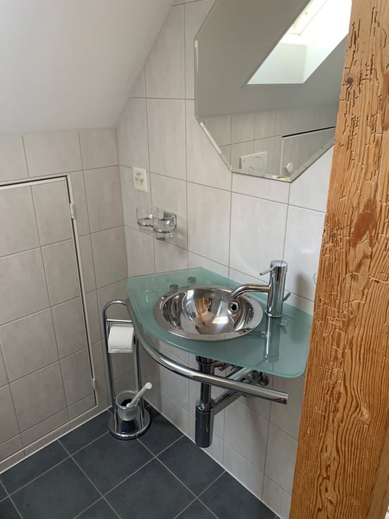 Dachwohnung an zentraler Lage! 7