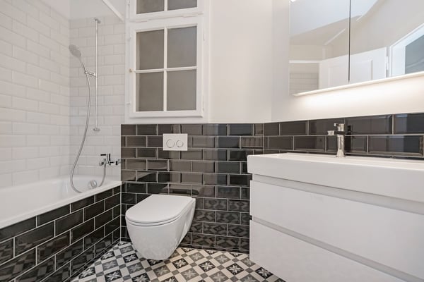 Helle, sanierte Stadtwohnung im Herzen von Biel 8