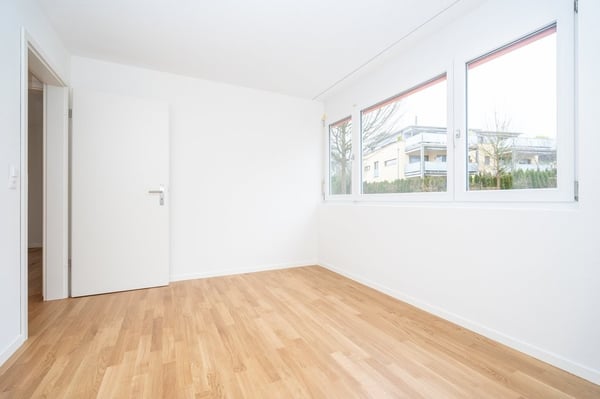 moderne 4.5-Zimmer-Wohnung mit attraktiver Terrasse in Herzogenbuchsee 4