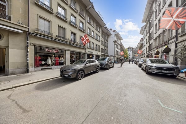 Herzlich willkommen in der Neuengass-Passage!
