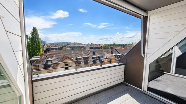 Moderne 4.5-Maisonettewohnung in der Länggasse zu vermieten 4