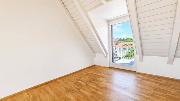 Moderne 4.5-Maisonettewohnung in der Länggasse zu vermieten 5