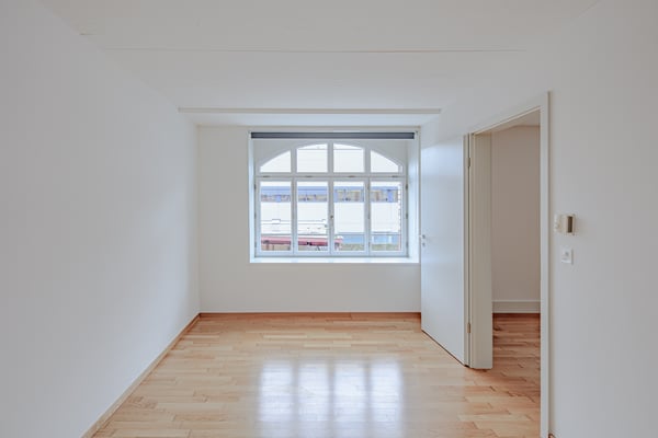 Top Gelegenheit nahe Sihl City! 3