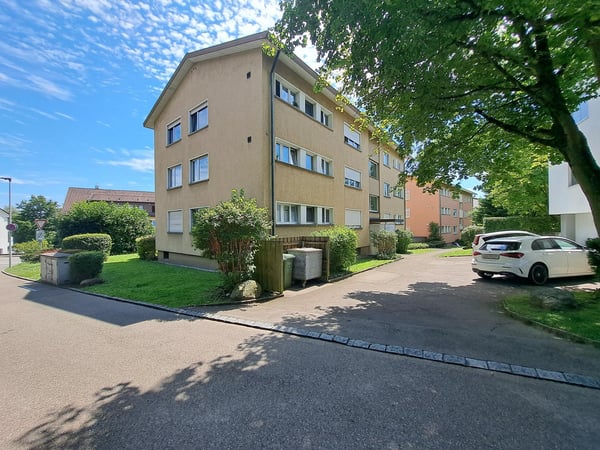 Schöne 4.5 Zimmerwohnung in Wallisellen 1
