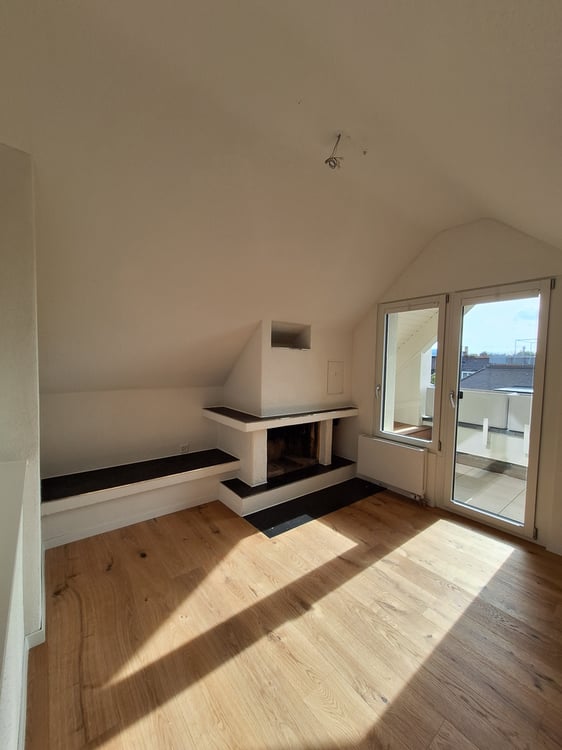 5.5-Zimmer-Maisonette mit sonnigem Balkon und Weitsicht 6